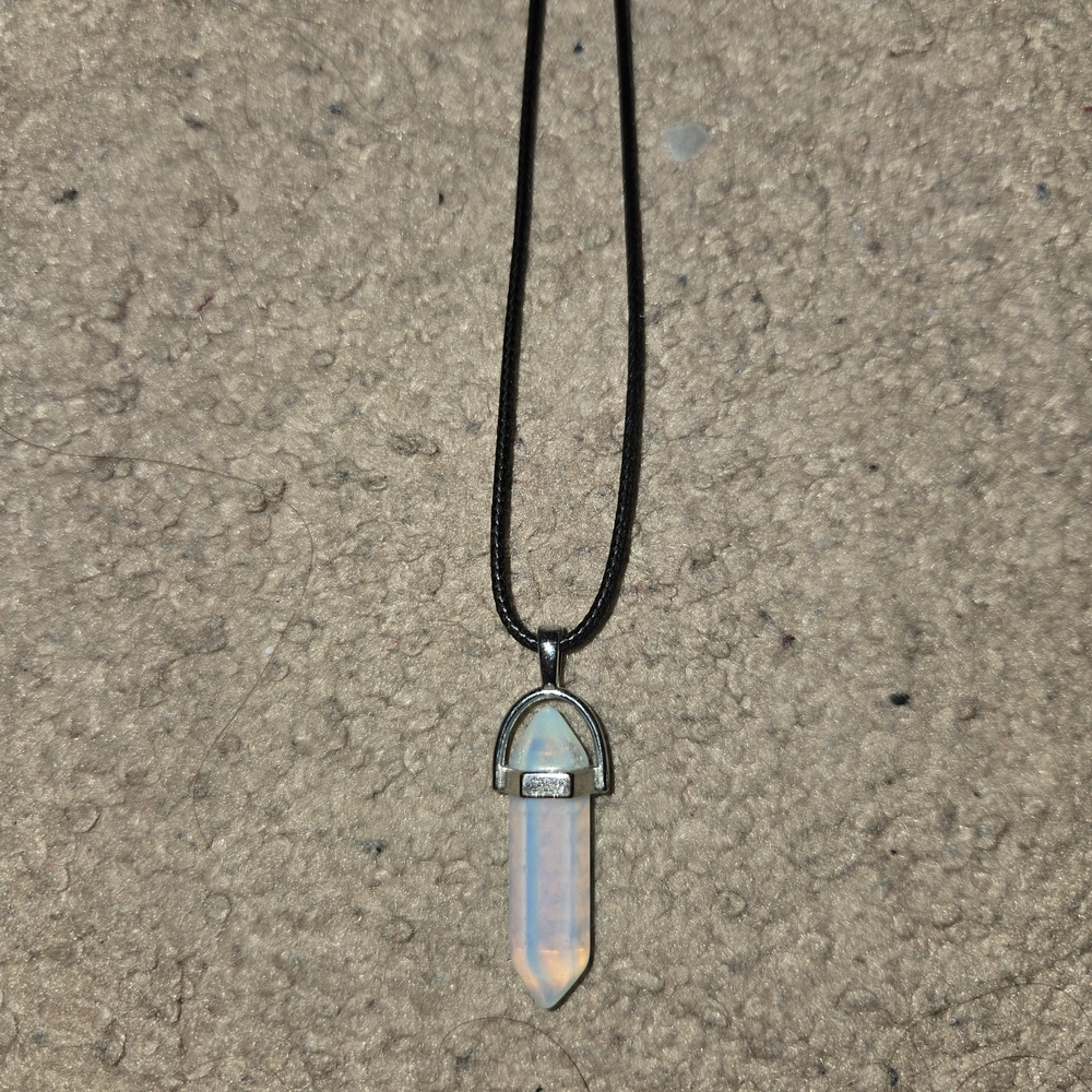 Immitation Opalite Pendant Necklace
